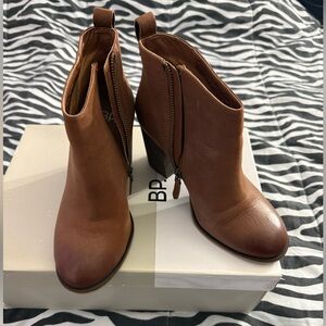 BP Lance Cognac Oiled Leather Ankle Boots 7W